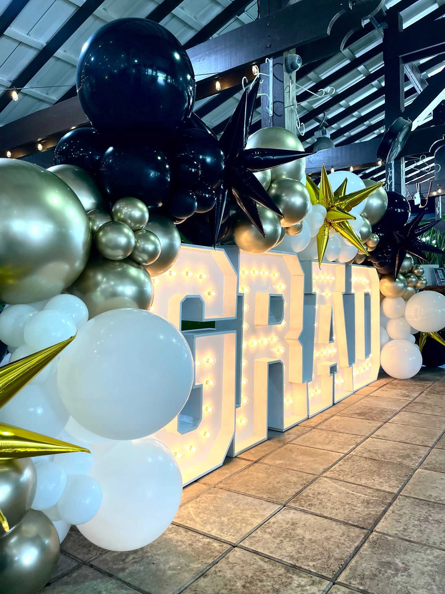 GRAD Marquee Letters or Numbers Rental with Balloons