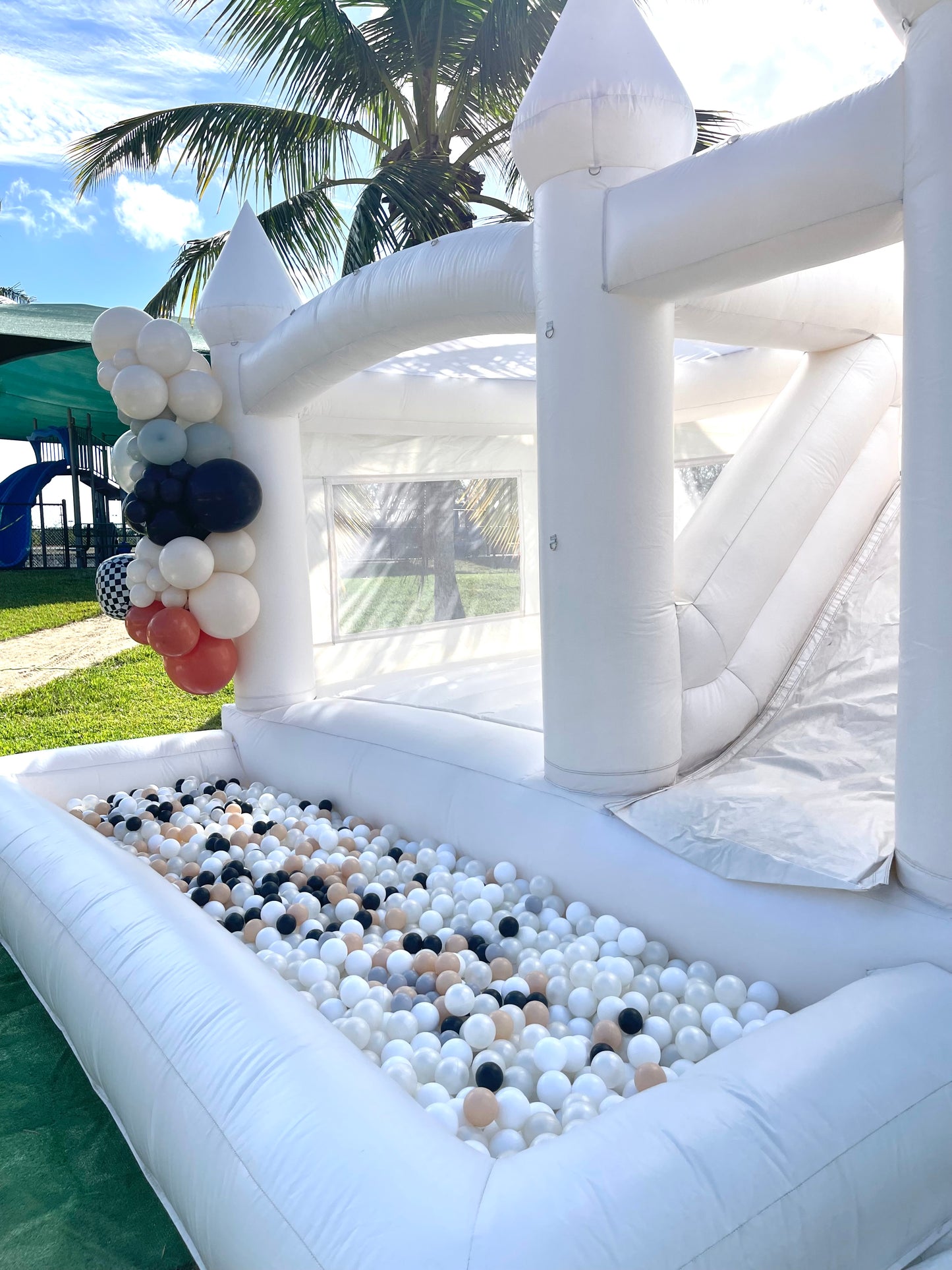 3&1 White Bounce House with Slide and Ball Pit | 15x15ft | All ages