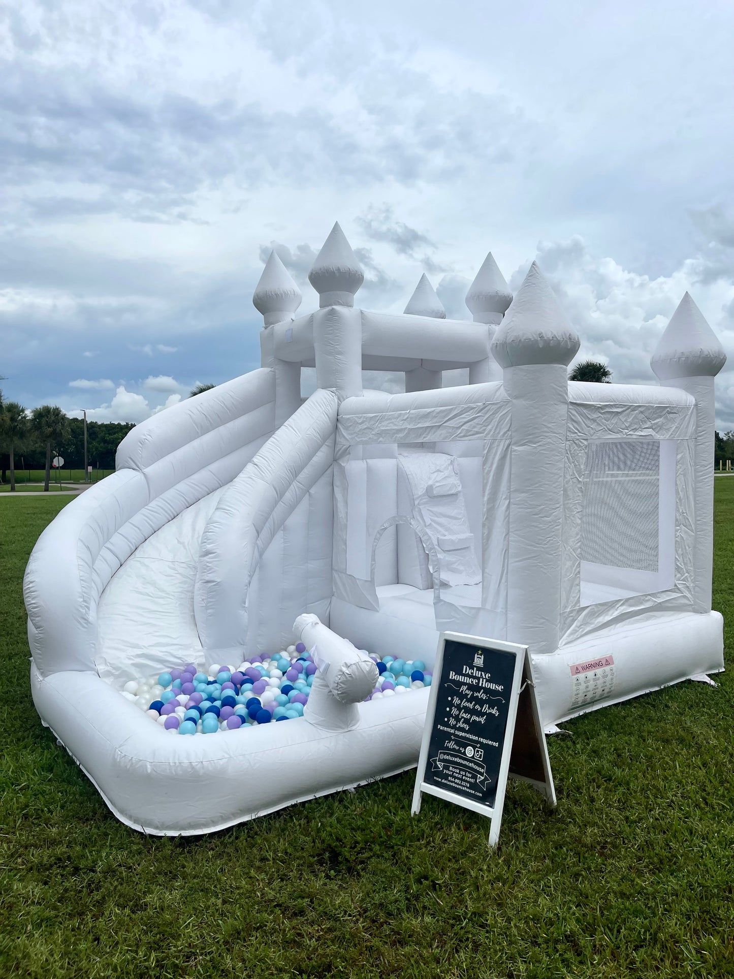 3&1 White Castle Bounce House with Slide and Ball Pit | 10x12ft | For kids up to 10 years